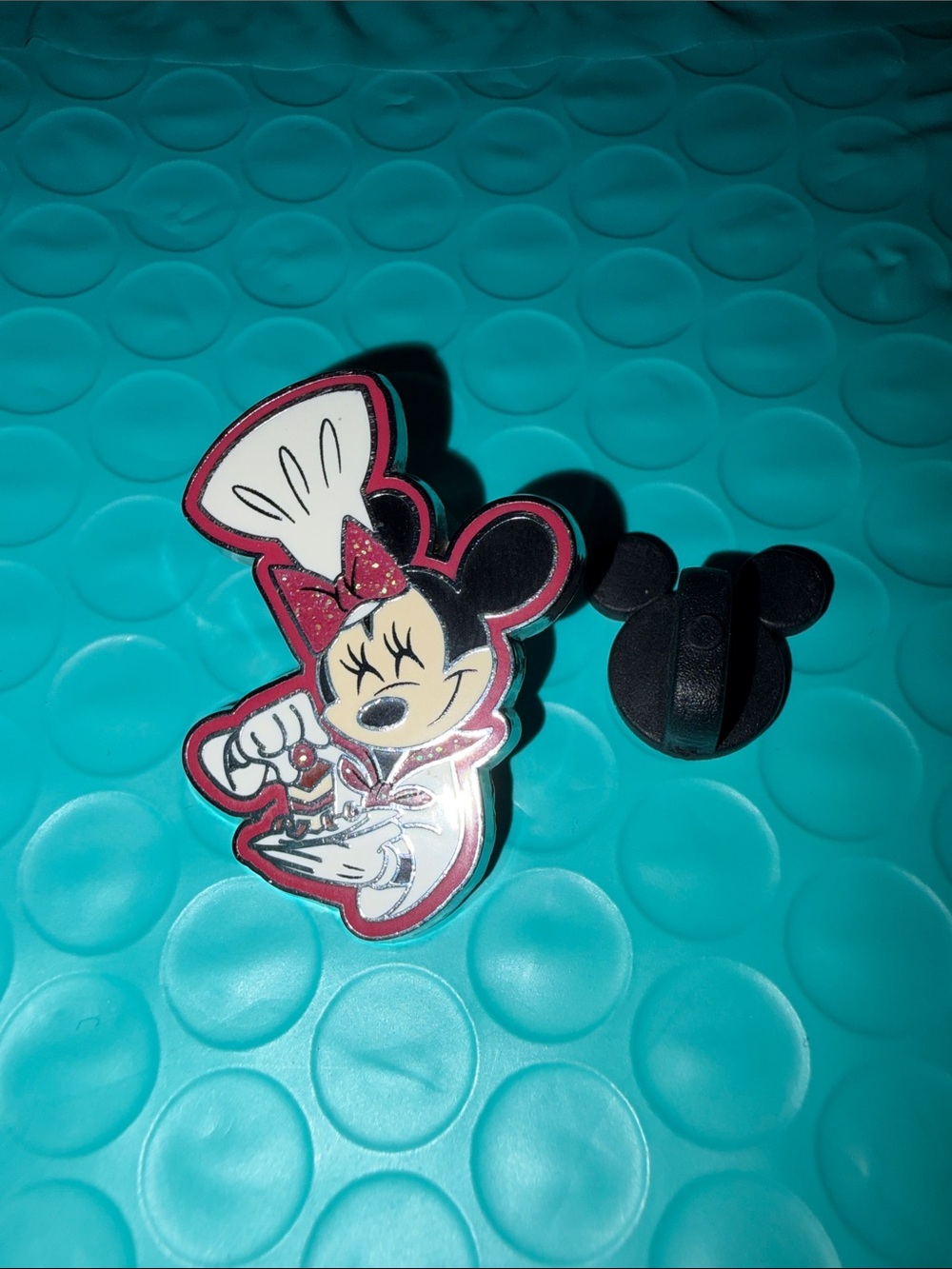 Disney Minnie Chef Enamel Pin - Red, Black